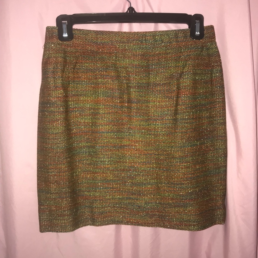 Size 4 St. John skirt!